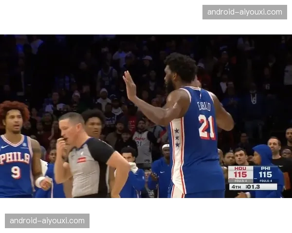 76人连续两场遭遇关键漏判,裁判报告确认马克西遭干扰球未吹 76人连续两场遭遇关键漏判,裁判报告确认马克西遭干扰球未吹